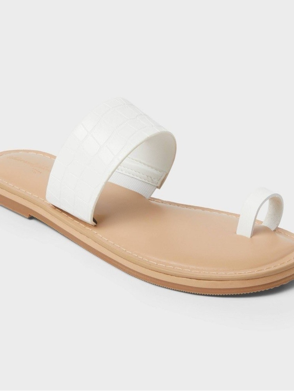 NWT Universal Thread White Toe-Loop Slide Sandals